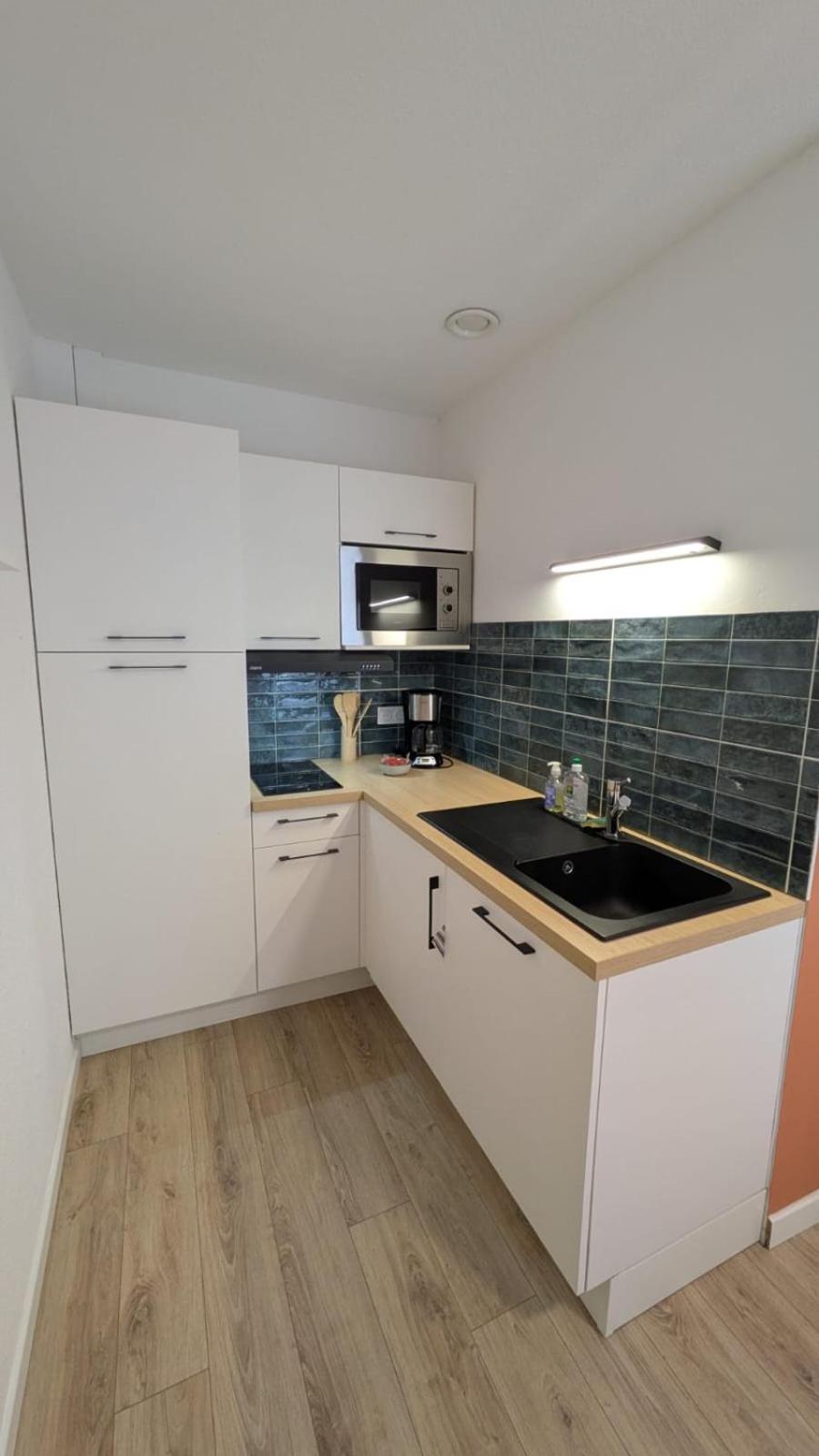 Studio Rez De Chaussee Avec Terrasse Centre Thermal Et Touristique - Casa Amnéville Eksteriør billede